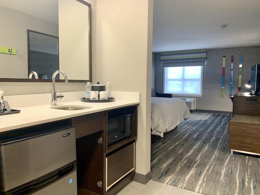 Hampton Inn By Hilton Kamloops Esterno foto