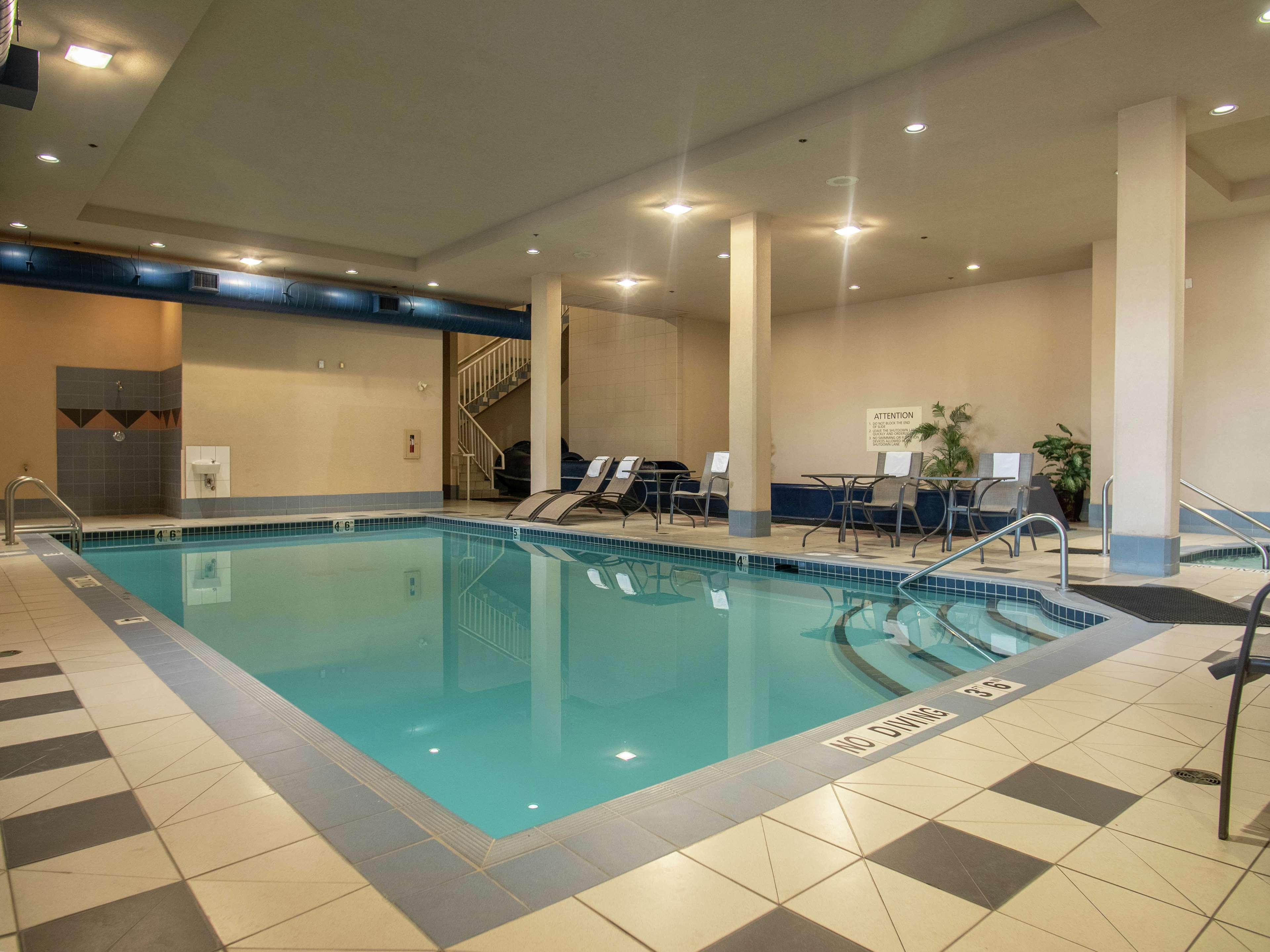 Hampton Inn By Hilton Kamloops Esterno foto