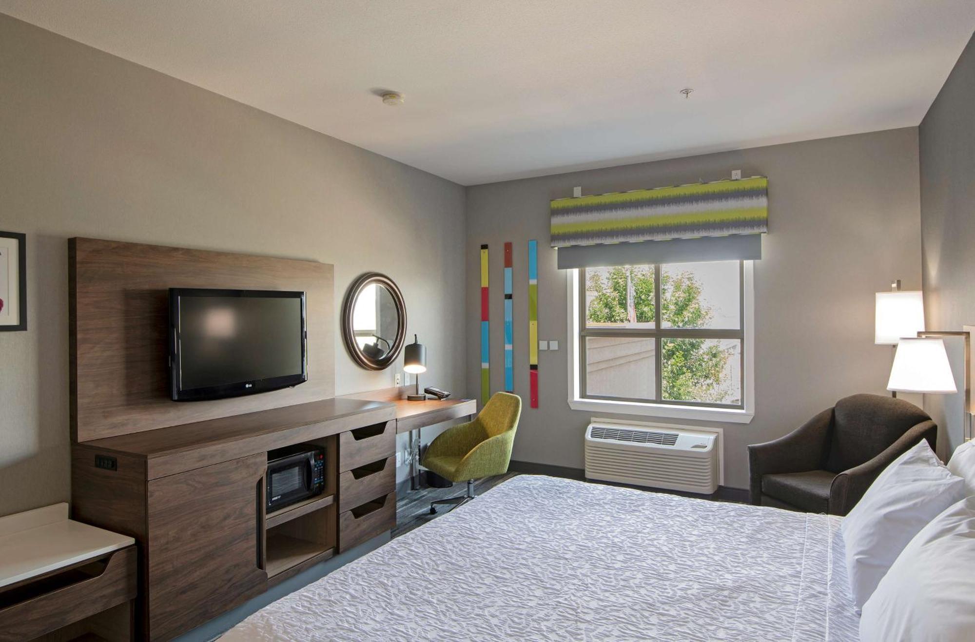 Hampton Inn By Hilton Kamloops Esterno foto