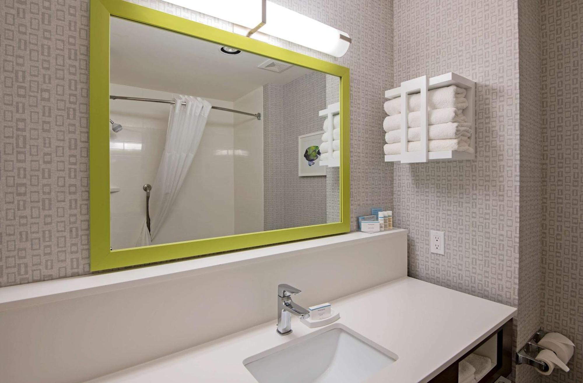 Hampton Inn By Hilton Kamloops Esterno foto